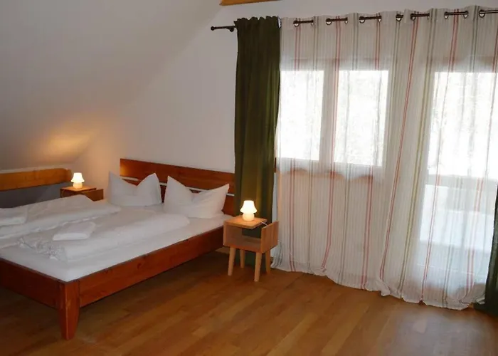 Haus Wiesengrund-fahl, Fewo 6 ホテル